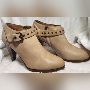 J.Crew Made in Italy Leather Ankle Boots Studded Heel Booties Womens 8.5
